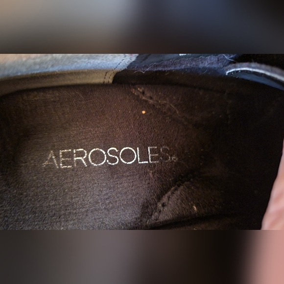 Aerosole suede pumps size 7 1/2 - Picture 2 of 7